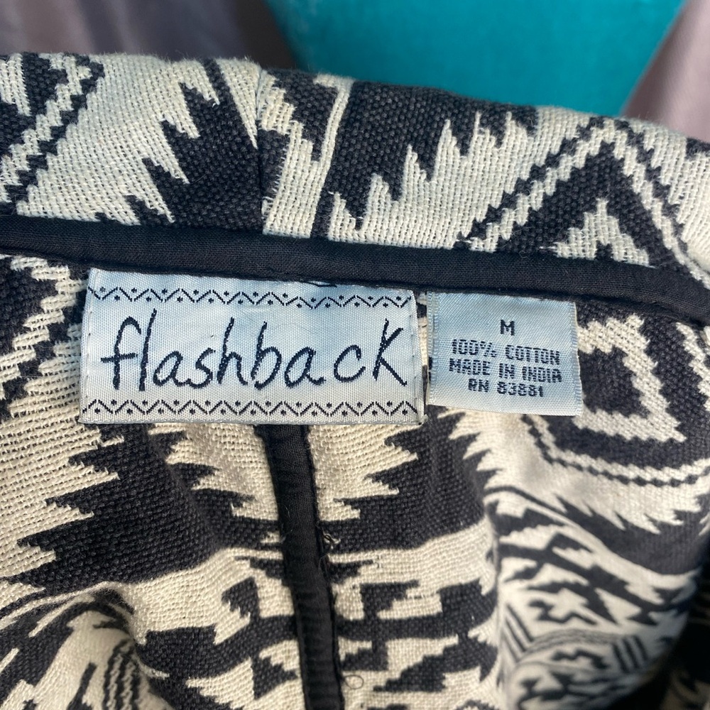 Flashback: Vintage Aztec Pattern Cropped Jacket - image 5